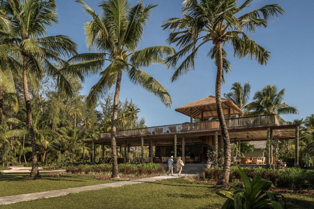 Zahrada ubytování Four Seasons Resort Seychelles at Desroches Island
