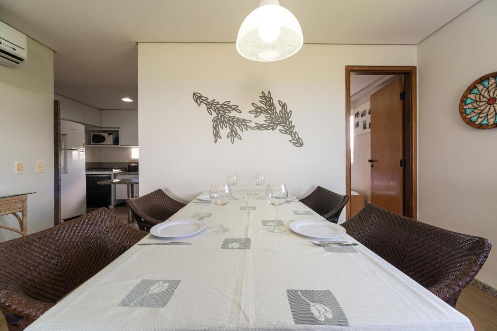  MRP301 Flat c/varanda 2 quartos praia Muro Alto