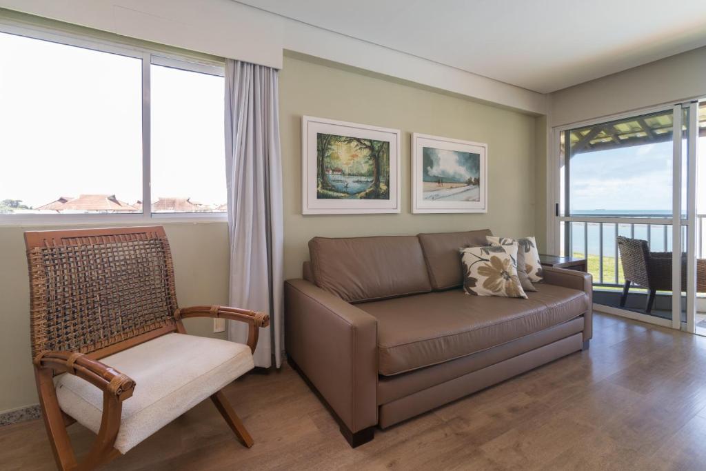  MRP301 Flat c/varanda 2 quartos praia Muro Alto