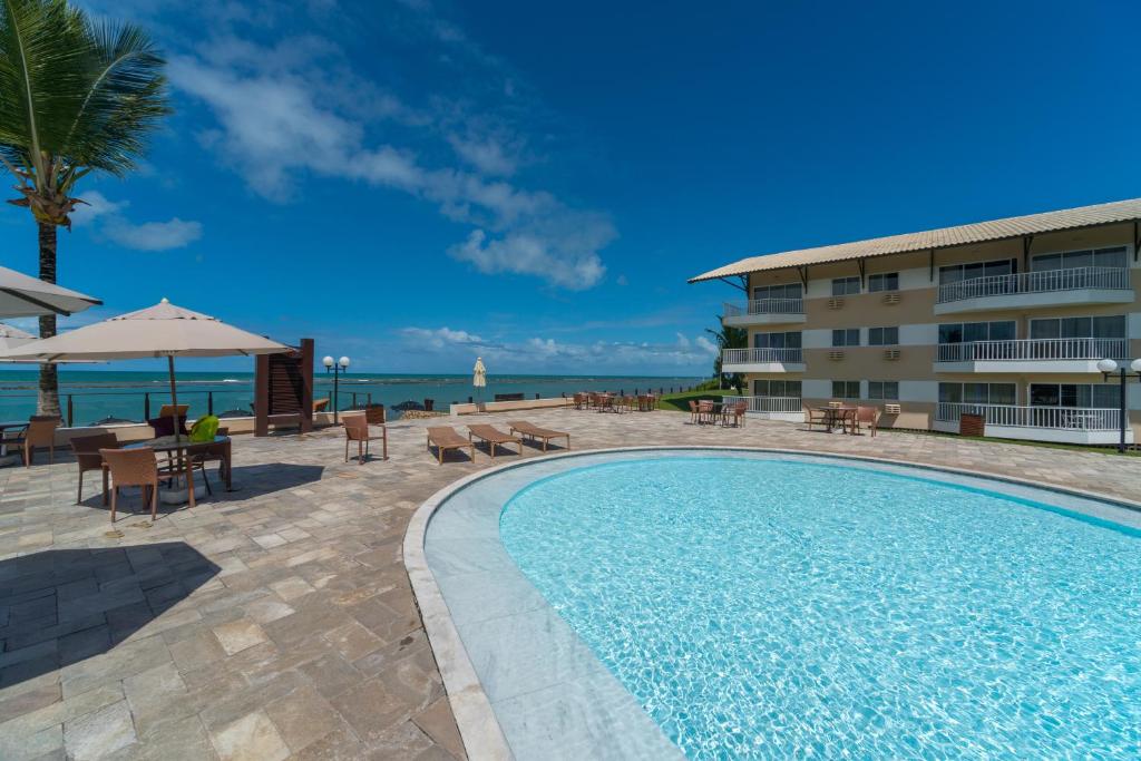  MRP301 Flat c/varanda 2 quartos praia Muro Alto