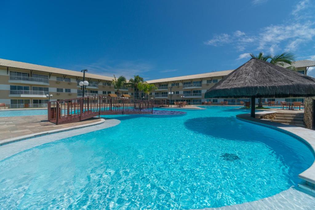  MRP301 Flat c/varanda 2 quartos praia Muro Alto