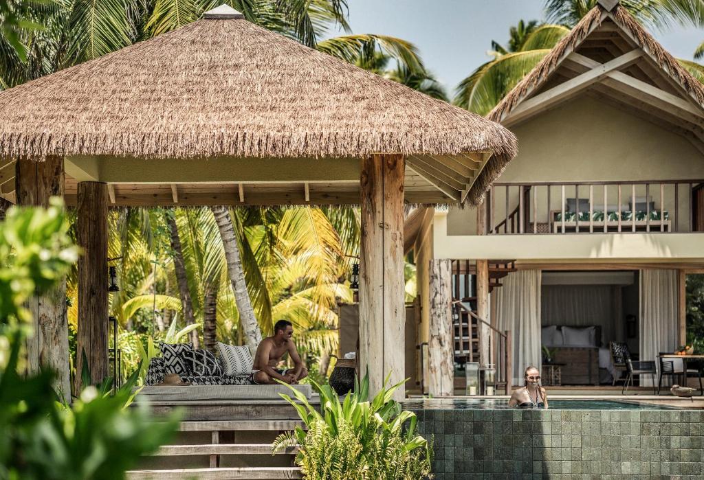 Zahrada ubytování Four Seasons Resort Seychelles at Desroches Island