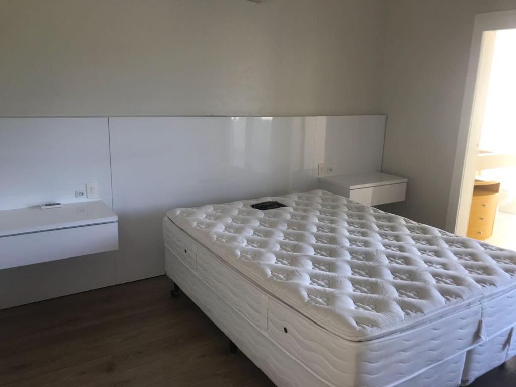  Casa 450m2 Laguna Internacional