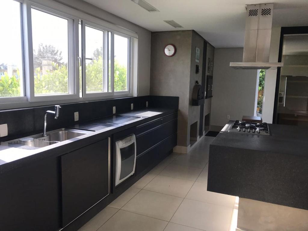  Casa 450m2 Laguna Internacional