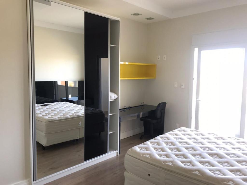  Casa 450m2 Laguna Internacional