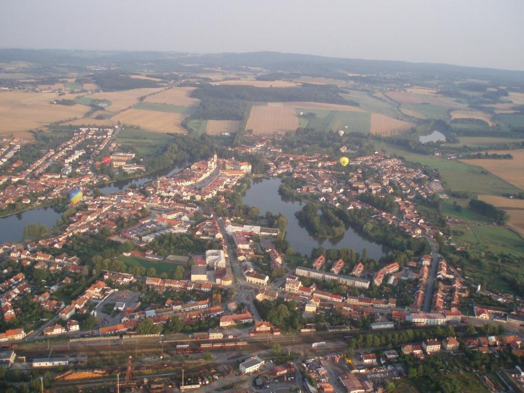 Letecký snímek ubytování B&B Nika
