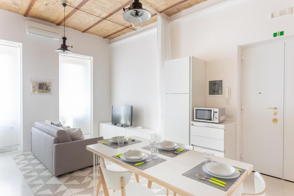 Lilli Vatican White Domus - 11