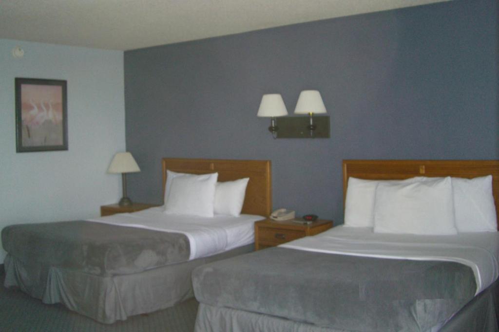 Quail's Nest Inn & Suites - Deluxe Queenskamer Met Twee Queensize Bedden