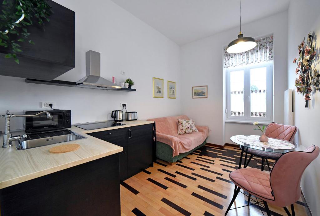 Favourite Apartments - 11