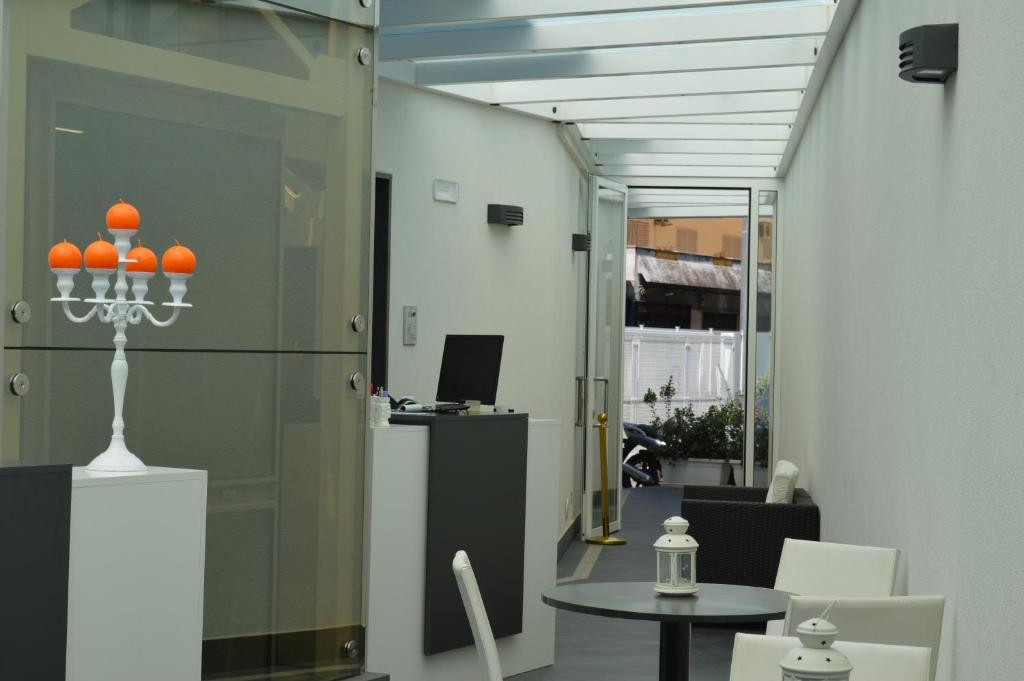 8room Hotel - Resim 10