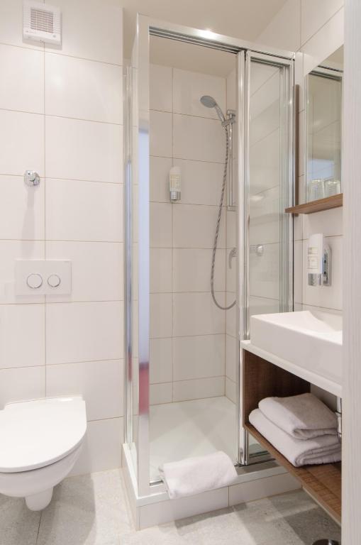 Garden Hotel - Resim 11