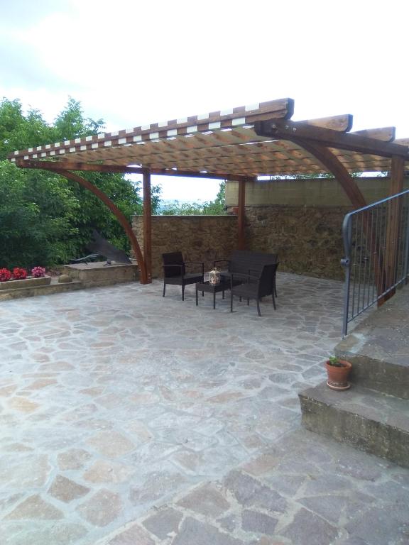 Patio alebo iná vonkajšia časť ubytovania Casa Vacanze Santa Cristina