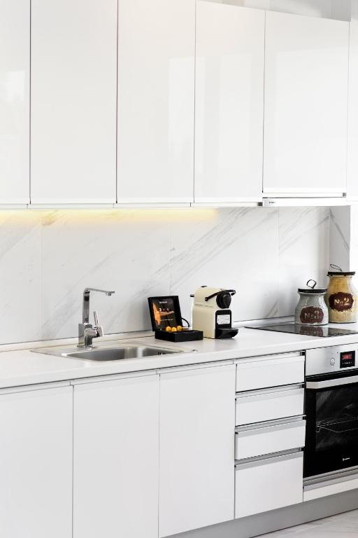 Villa D'Oro - Luxury Villas & Suites - 17