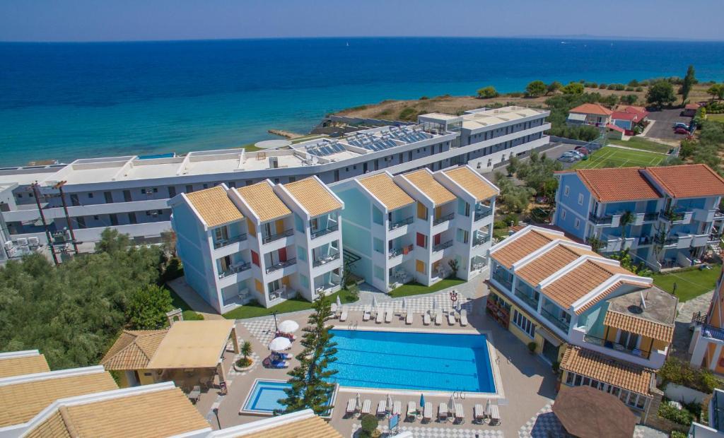 Bazén v ubytování Maistrali Hotel Zante nebo v jeho okolí