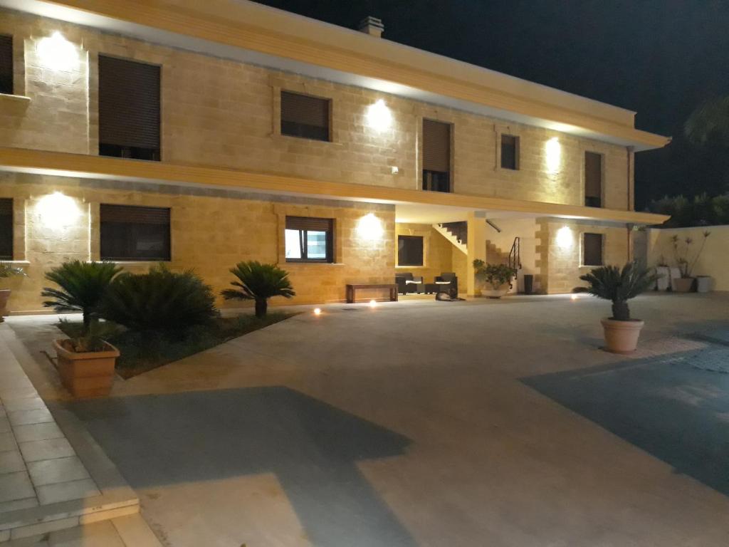 Budova, v ktorej sa apartmánový hotel nachádza