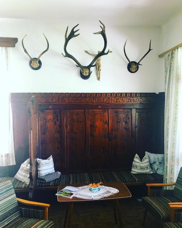Posezení v ubytování Landhotel Gasthof Eichhof Natters
