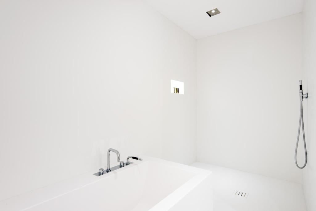 Kúpeľňa v ubytovaní Hotel Mercer Sevilla 5 GL