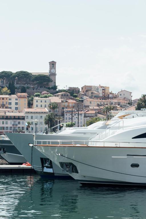 Hôtel Cannes Centre Univers - Resim 37