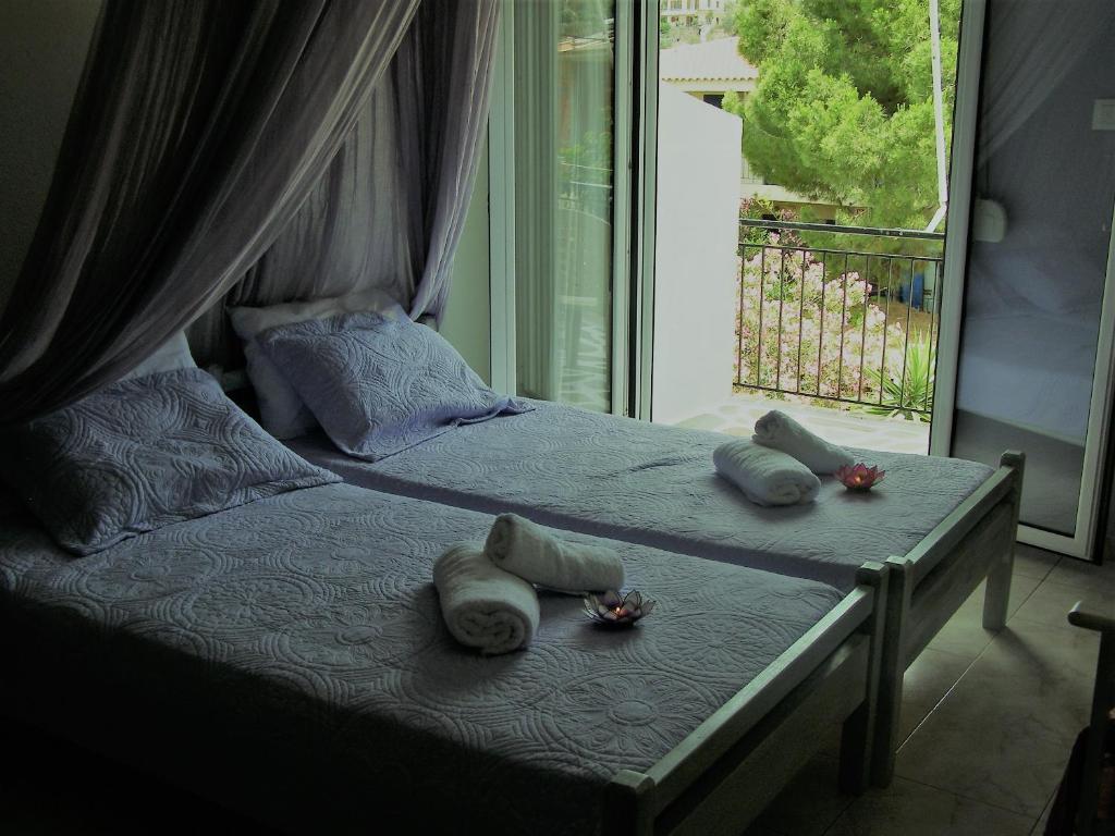 MELI-IOS - Two-Bedroom Apartment