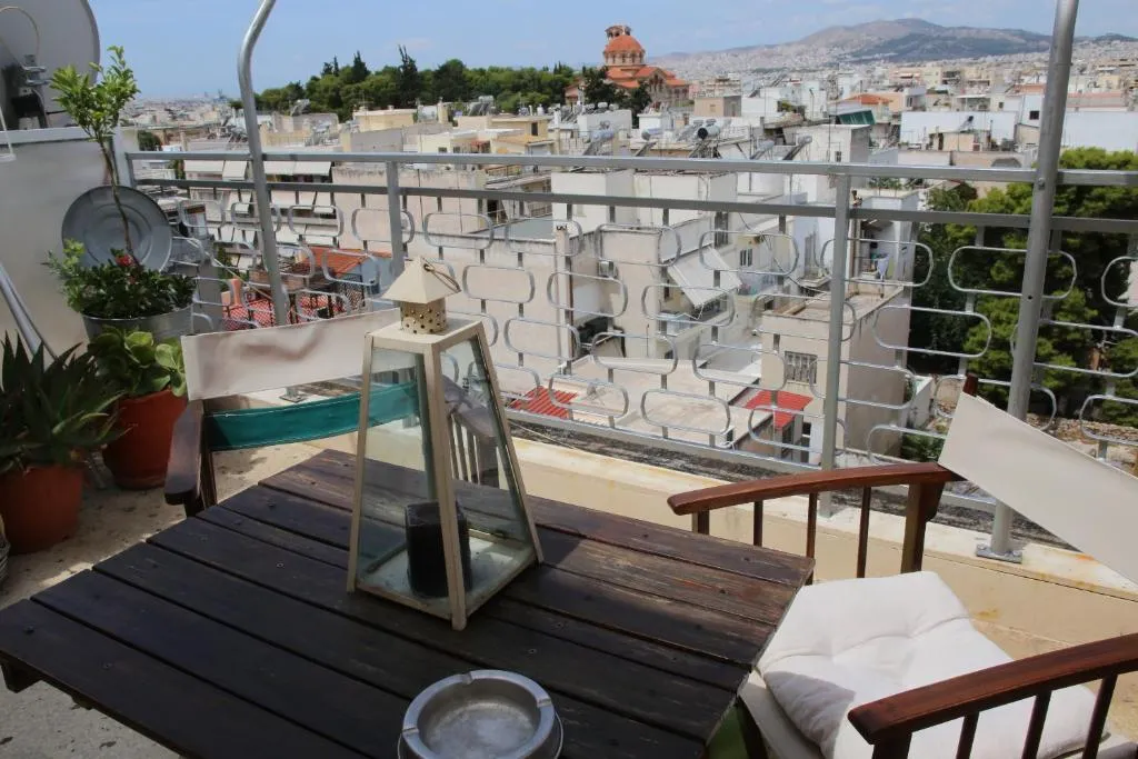 EXCELLENT SUNNY APARTMENTS!enjoy yourRELAXwithVIEW, Athens, Greece