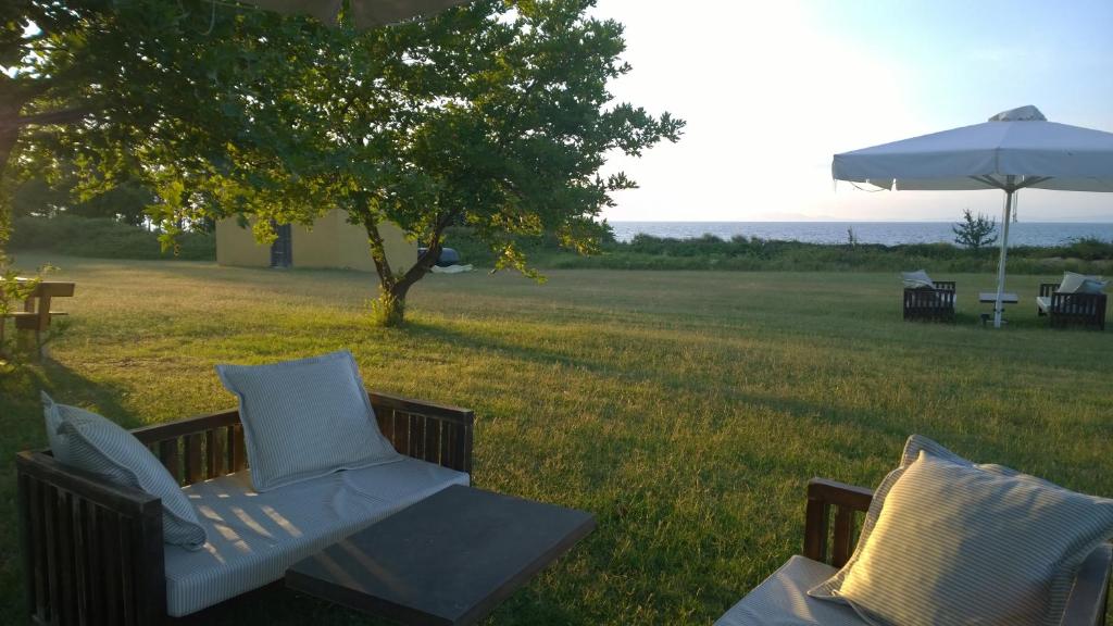 Zahrada ubytování Ktima Holoway Apartments