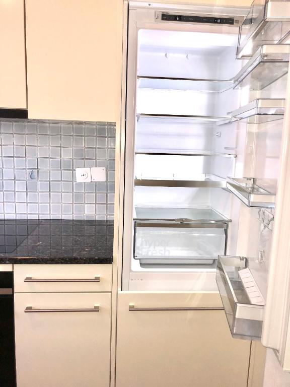 Kuchyň nebo kuchyňský kout v ubytování Konstanz nähe, ruhiges 4-Zim-Wohnung bis 8 Personen