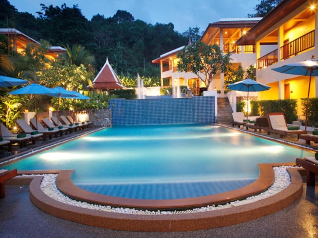 Bazén v ubytování Baan Yuree Resort & Spa - SHA Plus nebo v jeho okolí