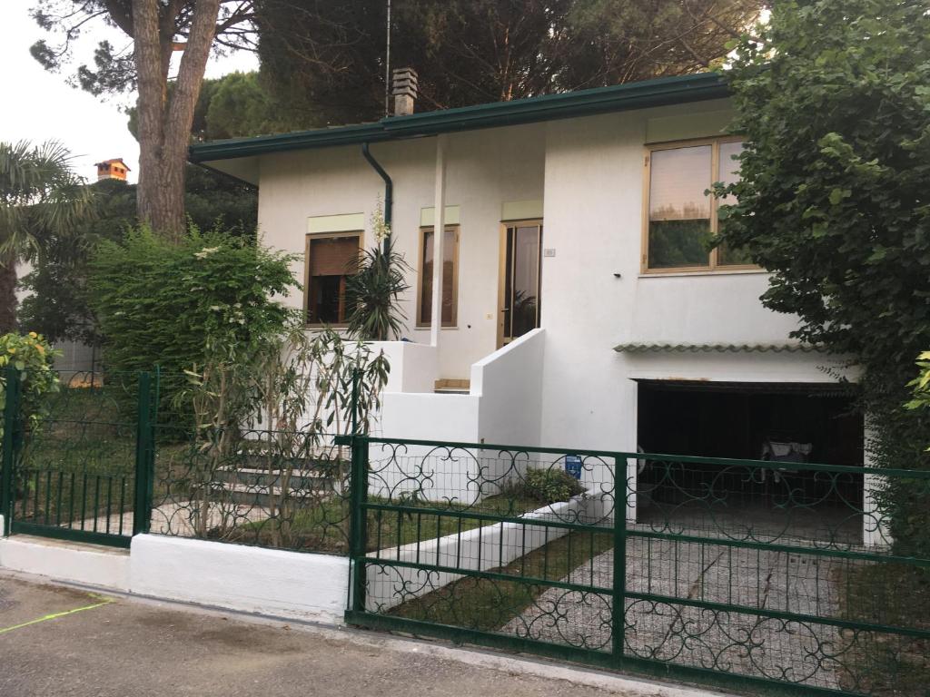 Budynek, w którym mieści się apartament