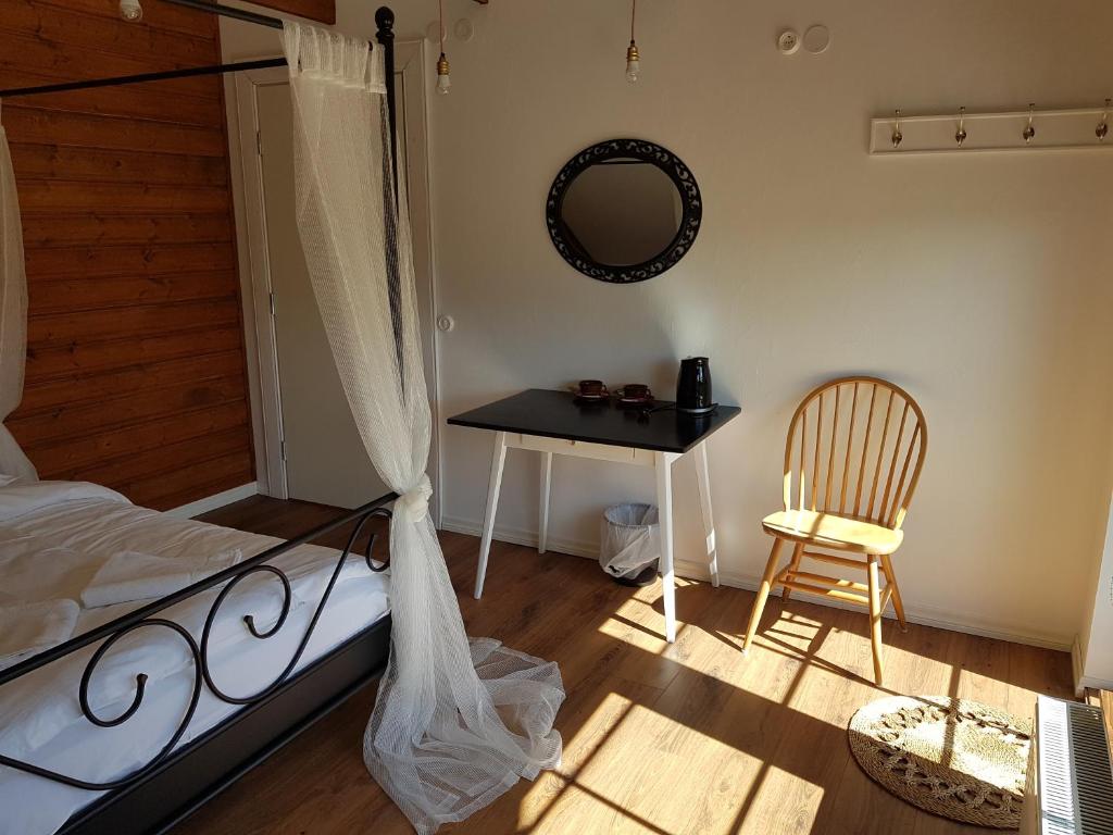 Soomaa Canoe Trips Centre - Doppelzimmer Mit Balkon (2 Erwachsene + 1 Kind)
