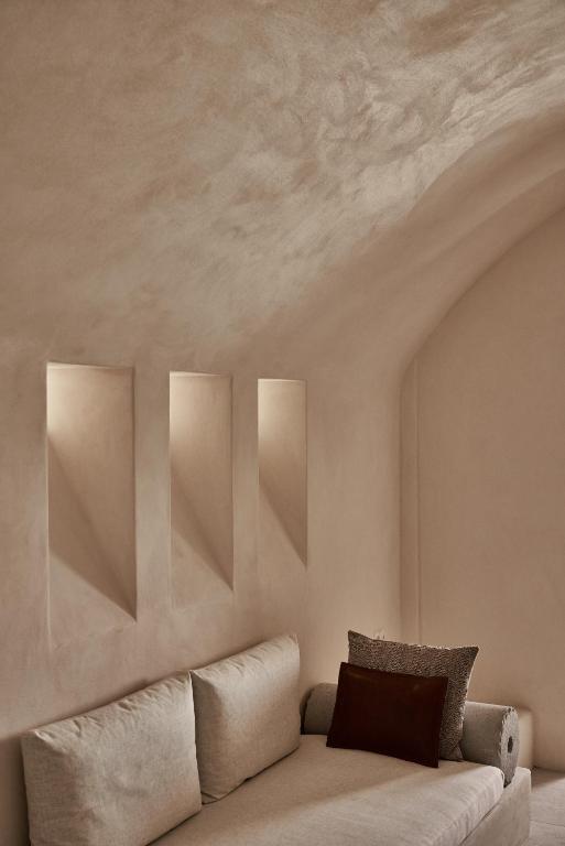 Istumisnurk majutusasutuses Istoria, a Member of Design Hotels