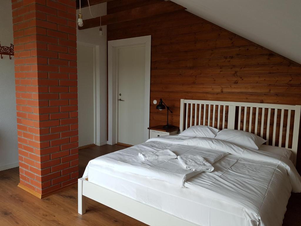 Soomaa Canoe Trips Centre - Doppelzimmer Mit Balkon (2 Erwachsene + 1 Kind)