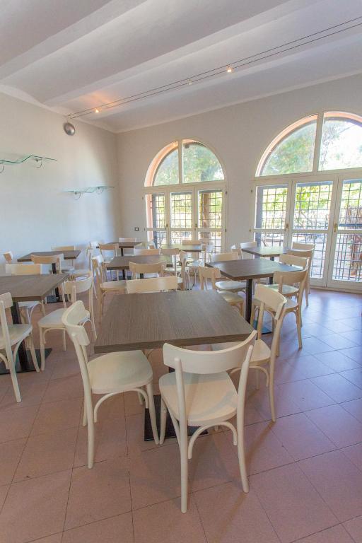 Restaurace v ubytování Student's Hostel Estense