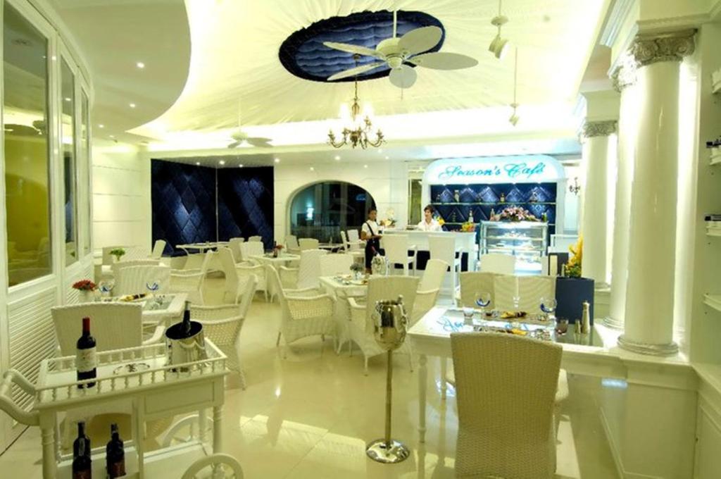 Four Seasons Place Pattaya - Resim 25