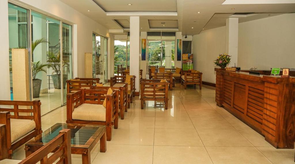 Restaurace v ubytování Senani Hotel