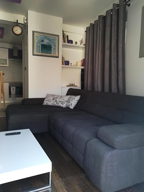 Posedenie v ubytovaní Apartman Brzović
