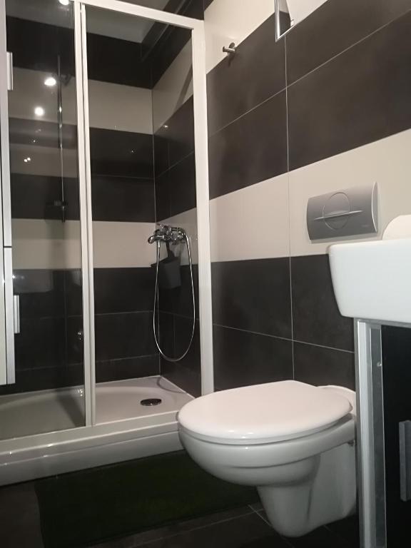 Kúpeľňa v ubytovaní Apartman Brzović