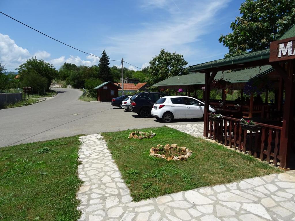 Apartmani Vinici - 10