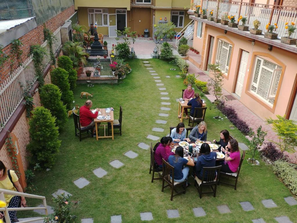 Majutusasutuse Aarya Chaitya Inn külastajad
