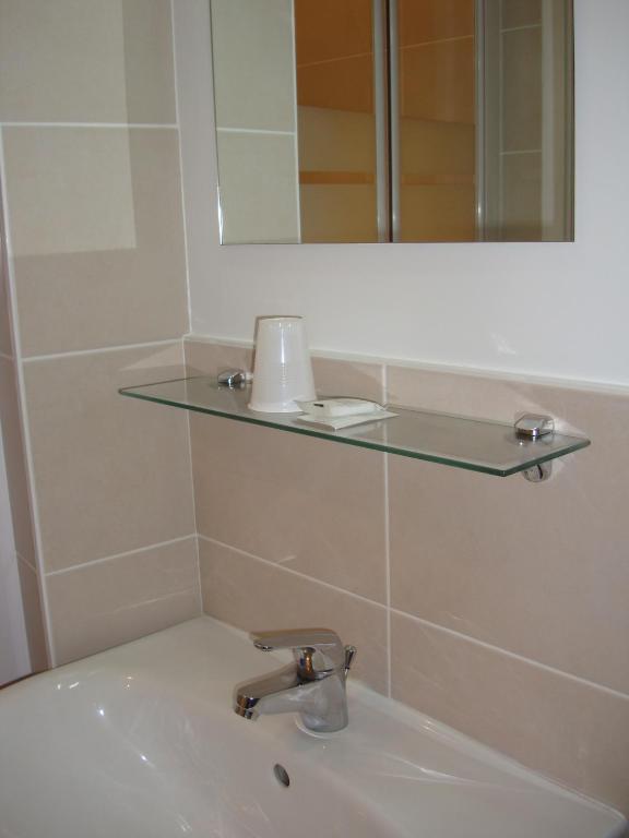 Hôtel Saint-Patrick Cœur de NANTES - Resim 3