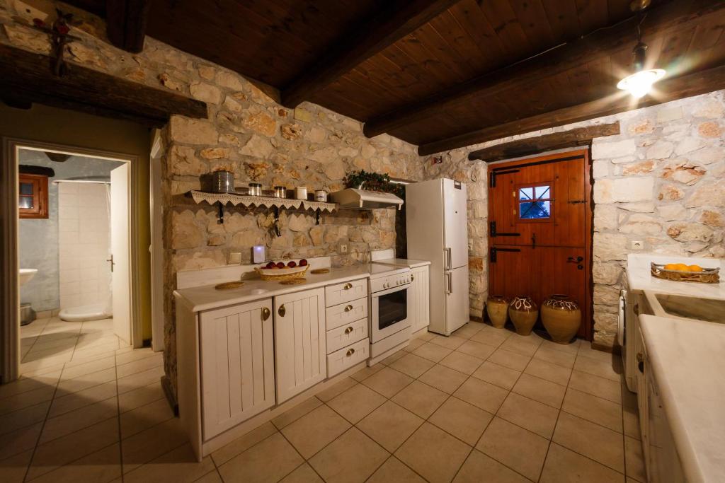 Kuchyňa alebo kuchynka v ubytovaní Villa Melite