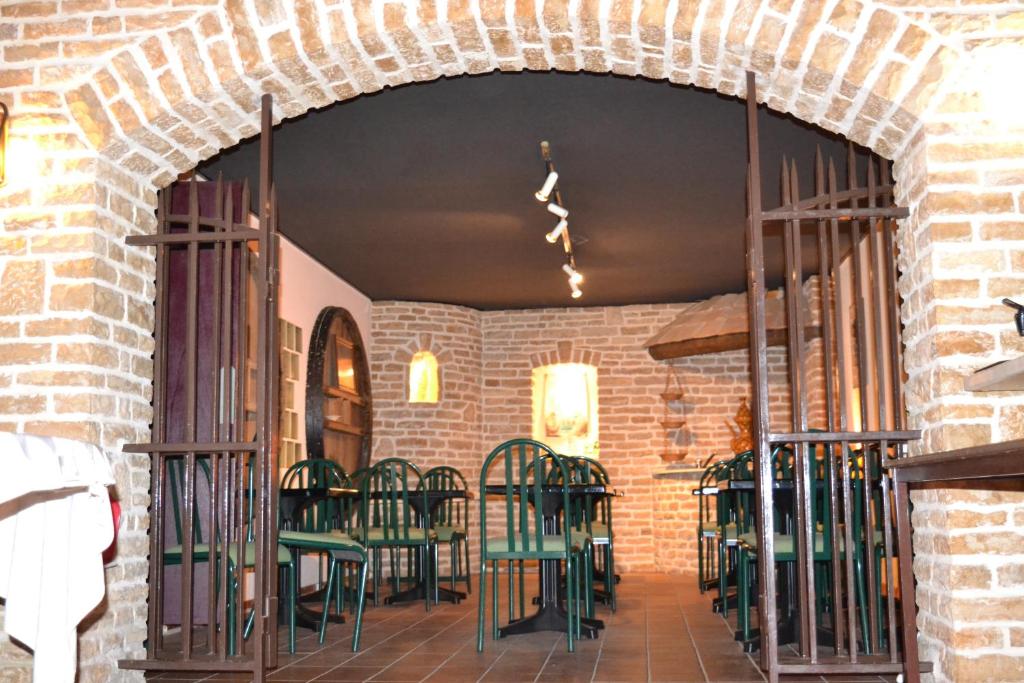 Restaurace v ubytování Lud'Hôtel