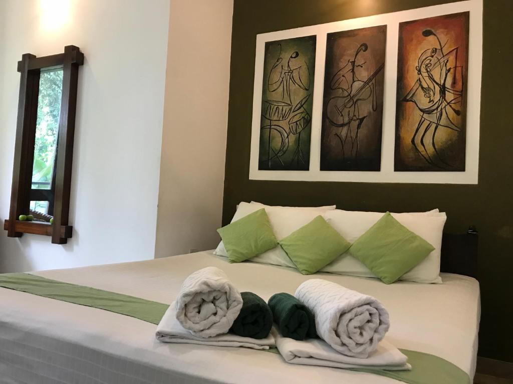 Giường trong phòng chung tại Rockydale Home Stay