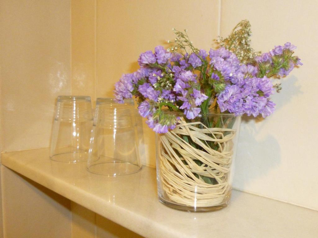 Le Petit Paris - Single Room