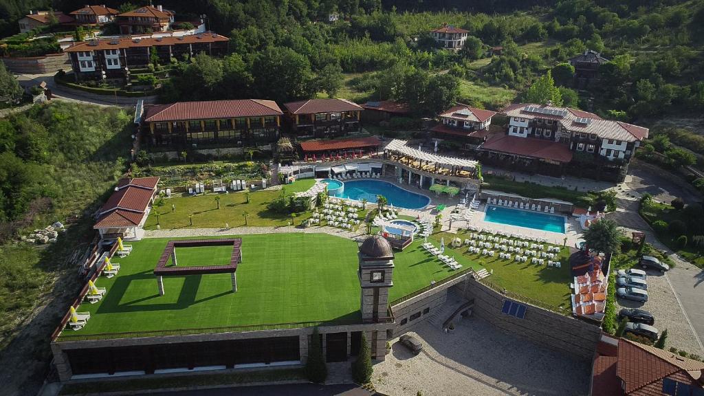 an aerial view of a mansion with a large yard at Glavatarski Han in Glavatartsi