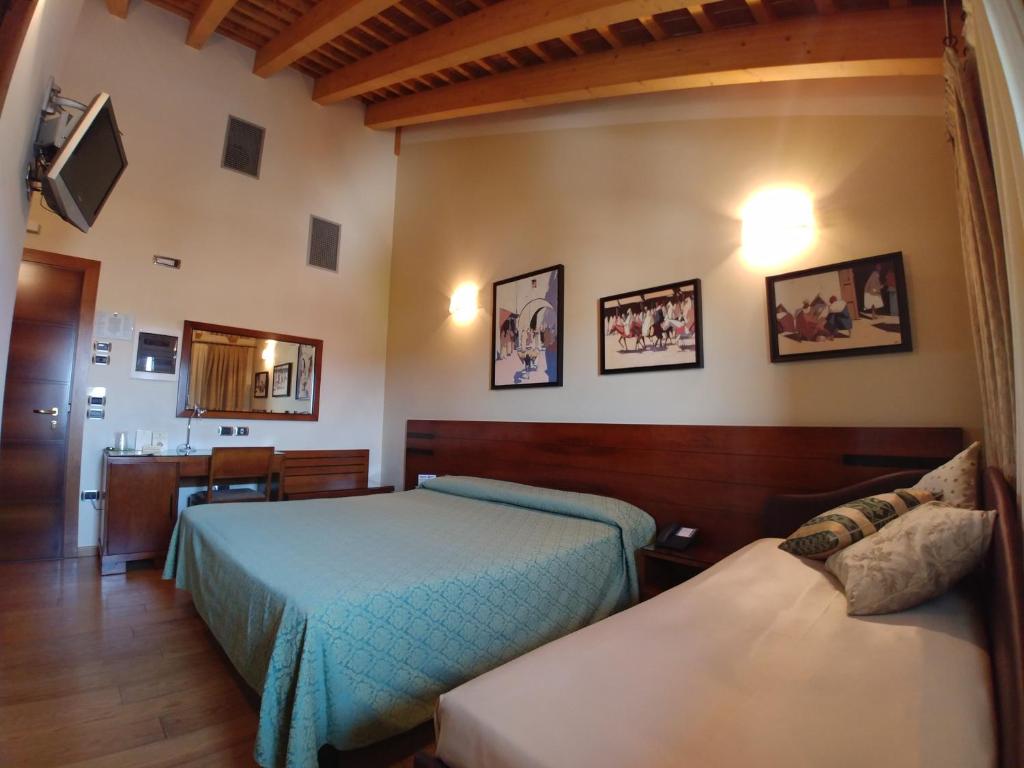 Hotel Locanda Al Sole - Triple Room