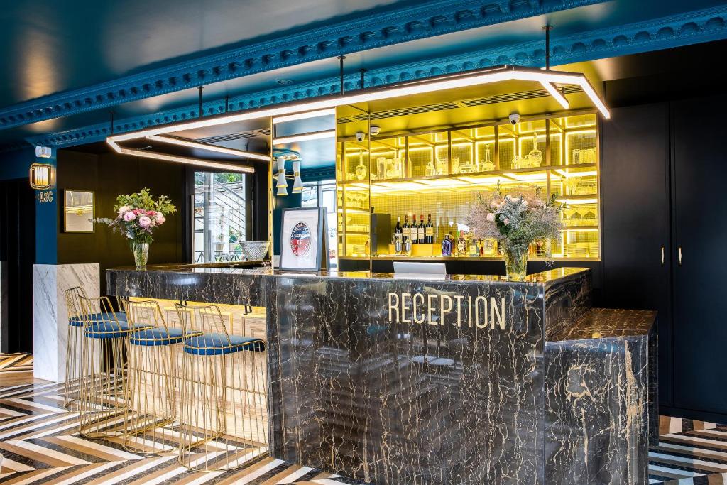 Rose Bourbon - Resim 3