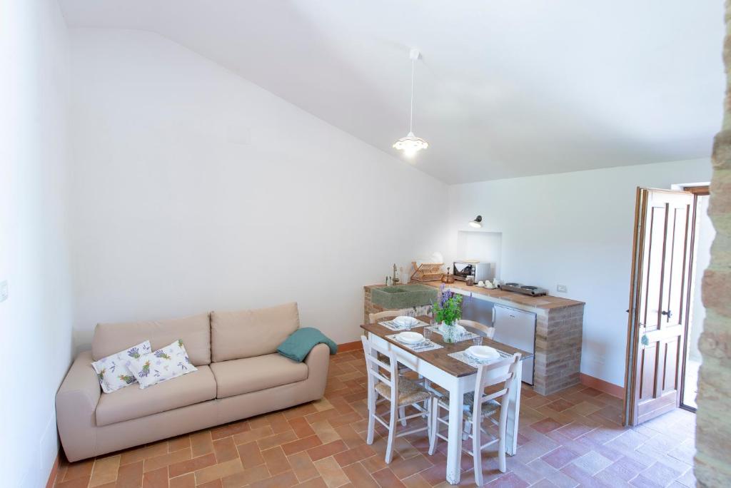 Agriturismo Casa Vecchia - Apartment With Terrace