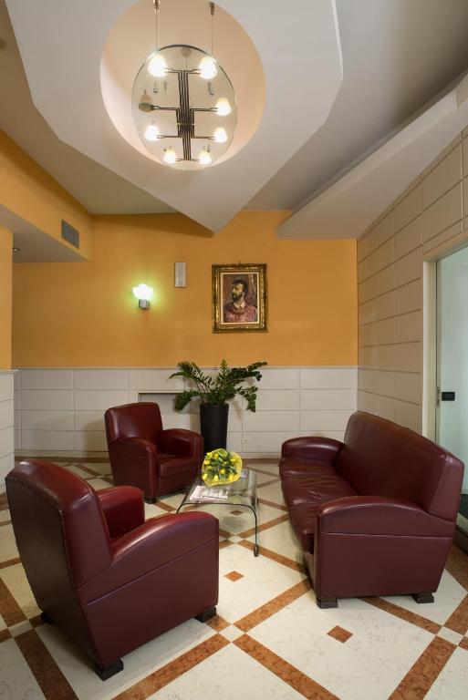 Posedenie v ubytovaní Hotel Masini