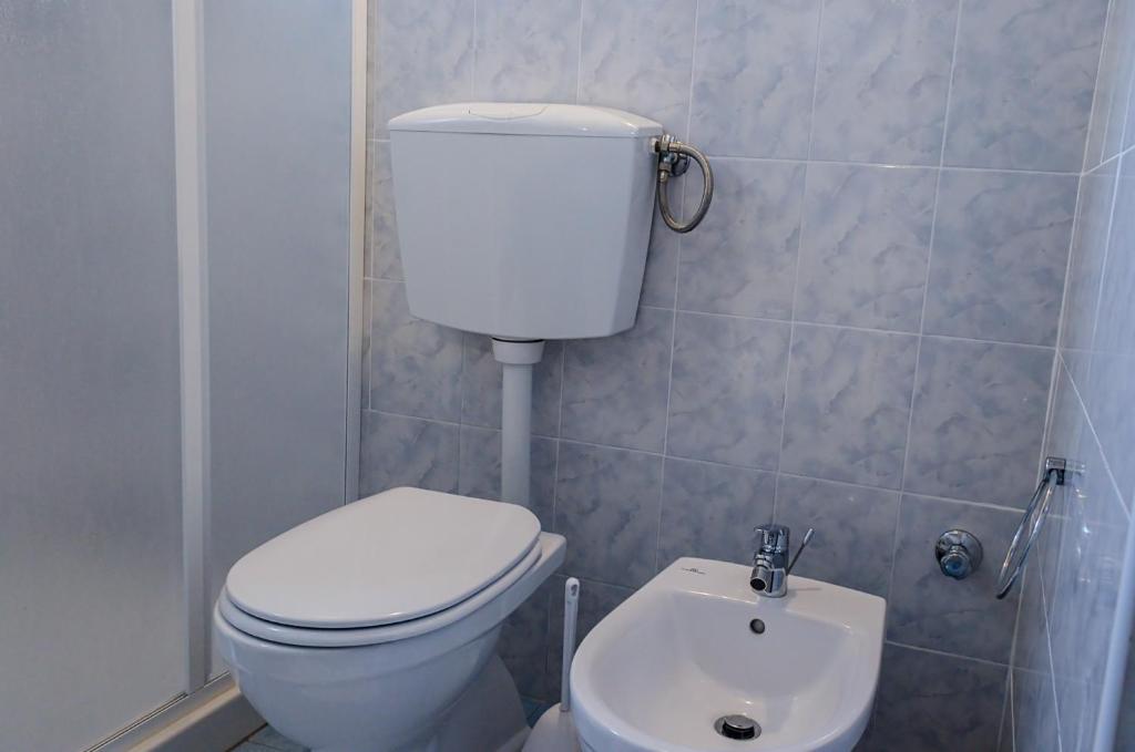 A bathroom at Corte Regina