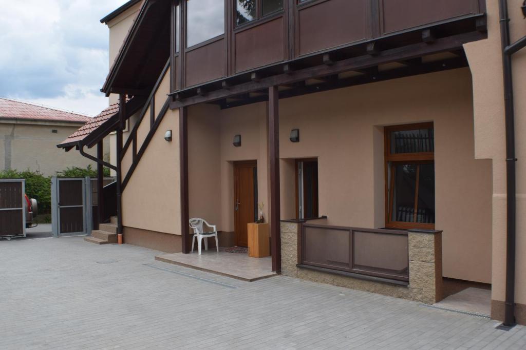 Budova, kde se apartmán nachází
